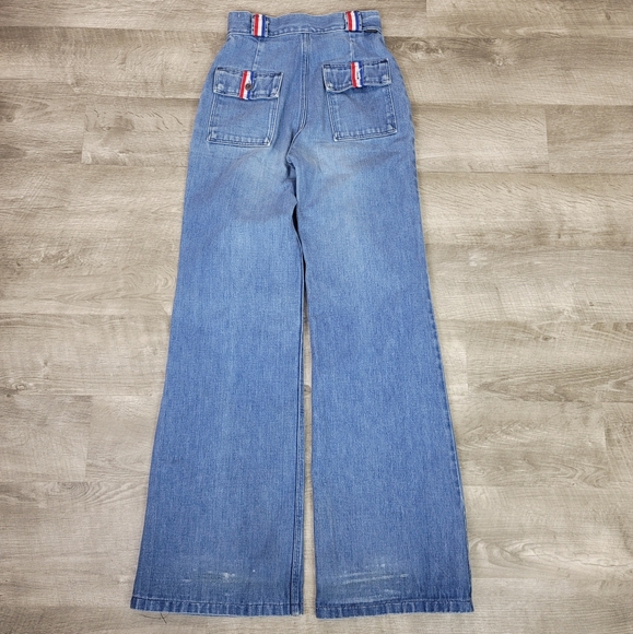 Vintage 1970s wrangler jeans, wide leg/flare. Red, white and blue striped trim - Picture 14 of 16